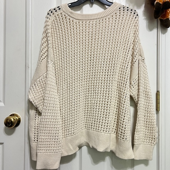 Old Navy Beige Open Knit Crew Neck Sweater - Picture 2 of 3
